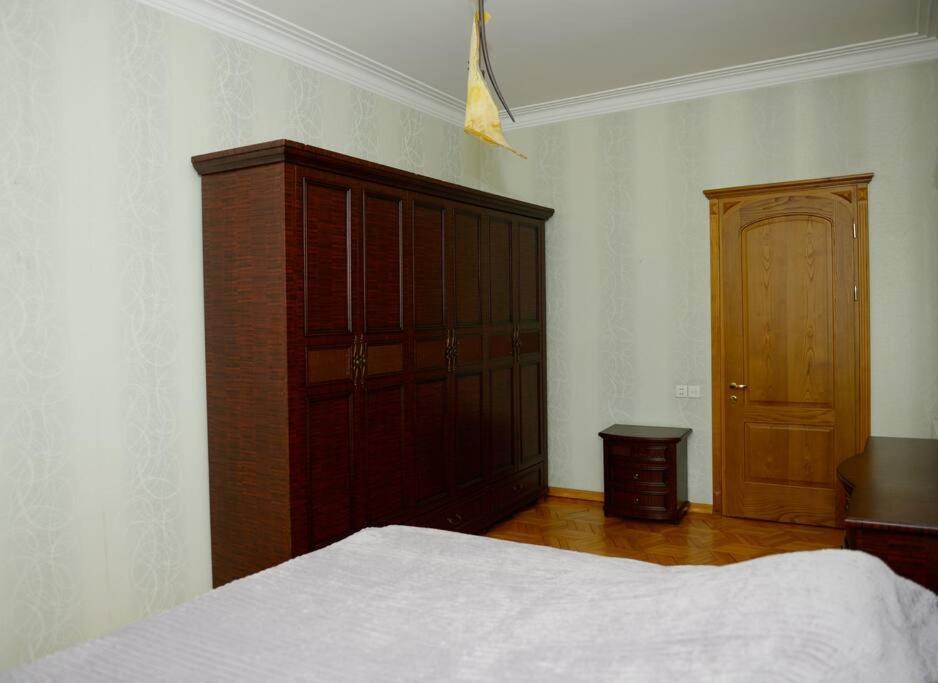 Your Cozy Place Тбілісі Екстер'єр фото